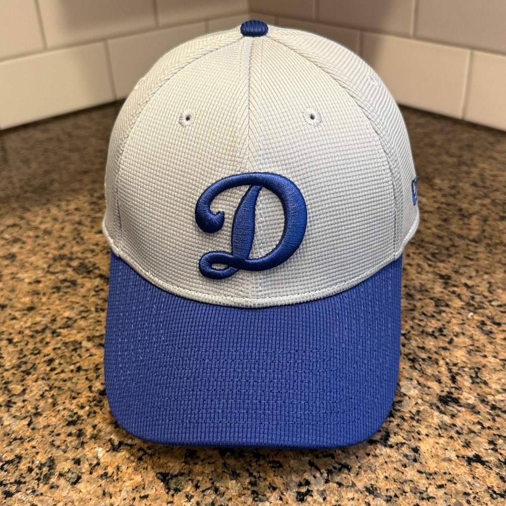 Los Angeles Dodgers Hat New Era 39THIRTY Men's M/L Grey Blue Stretch Fit